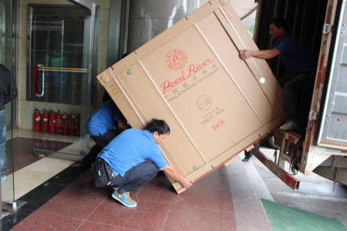 博山钢琴贵重工艺品无忧运
